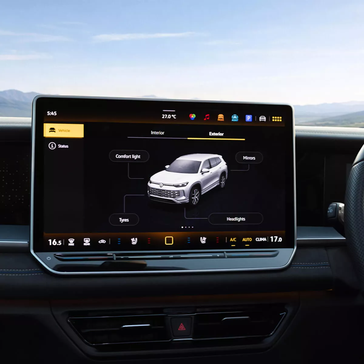 15-inch Infotainment Screen